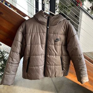 Nike Womens Puffer Jacket